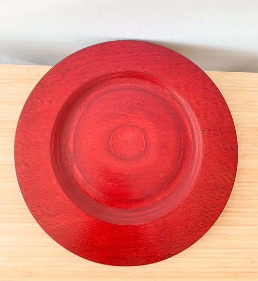 Red Serving wooden plate | Tailio Design Finland | Molna Vintage