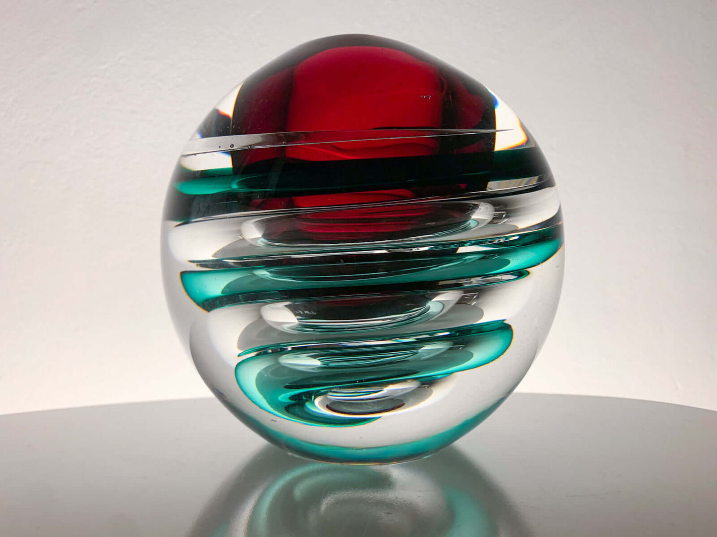 Vintage Art Glass Ariel Orrefors Lars Hellsten | Molna Vintage