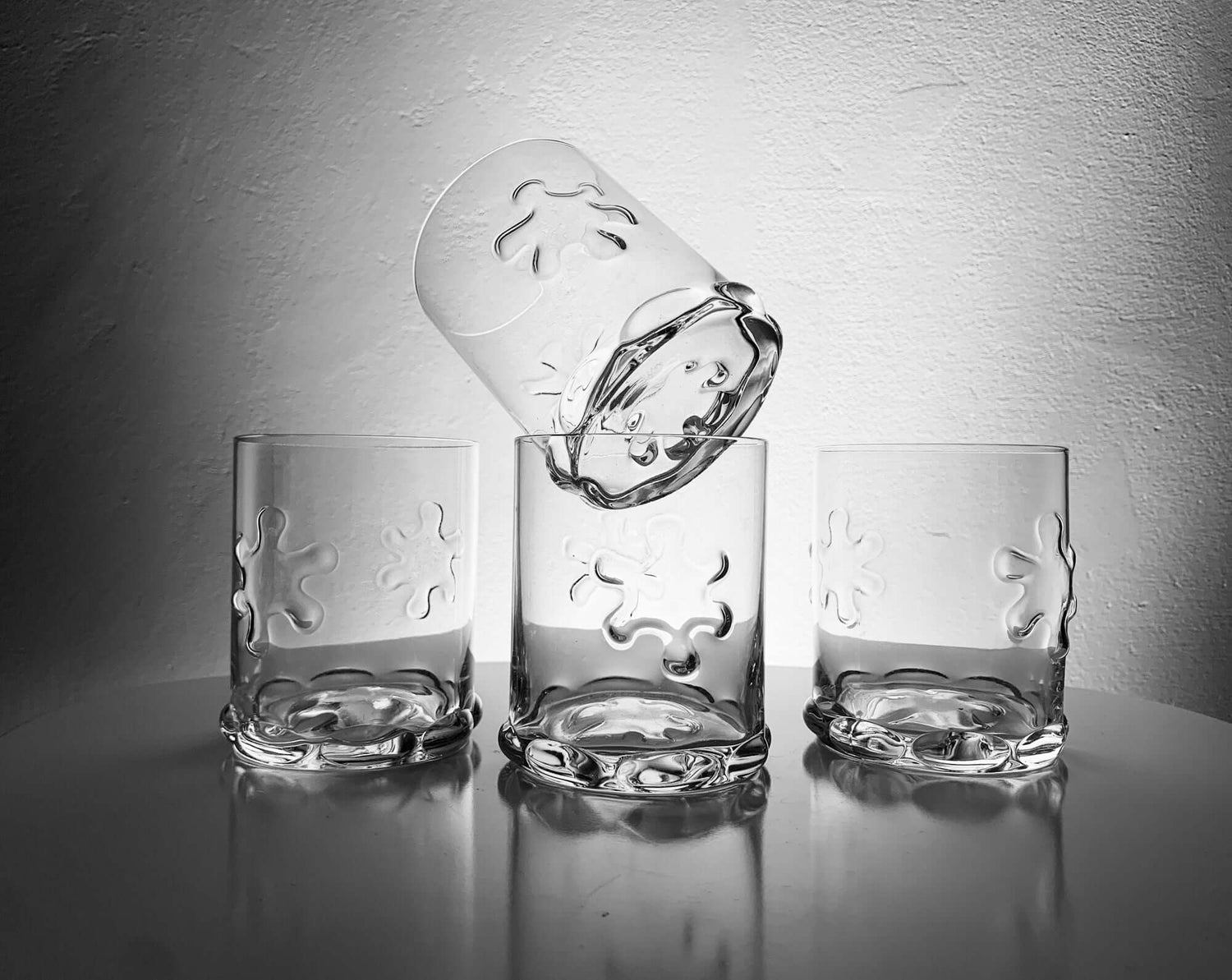 Designer Erkki Tapio Siiroinen | Finnish design | Collection of vintage glass on Molna Vintage