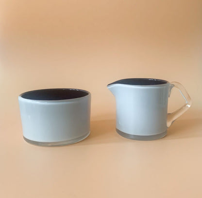 Sugar bowl & creamer, Black & White series, designer Nanny Still, Riihimäki, 60s