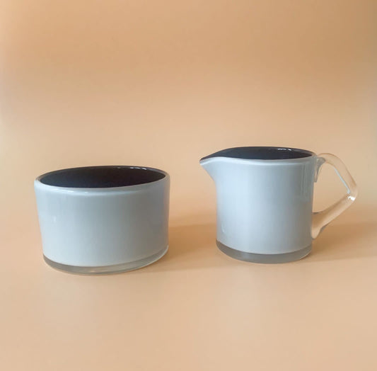 Sugar bowl & creamer, Black & White series, designer Nanny Still, Riihimäki, 60s