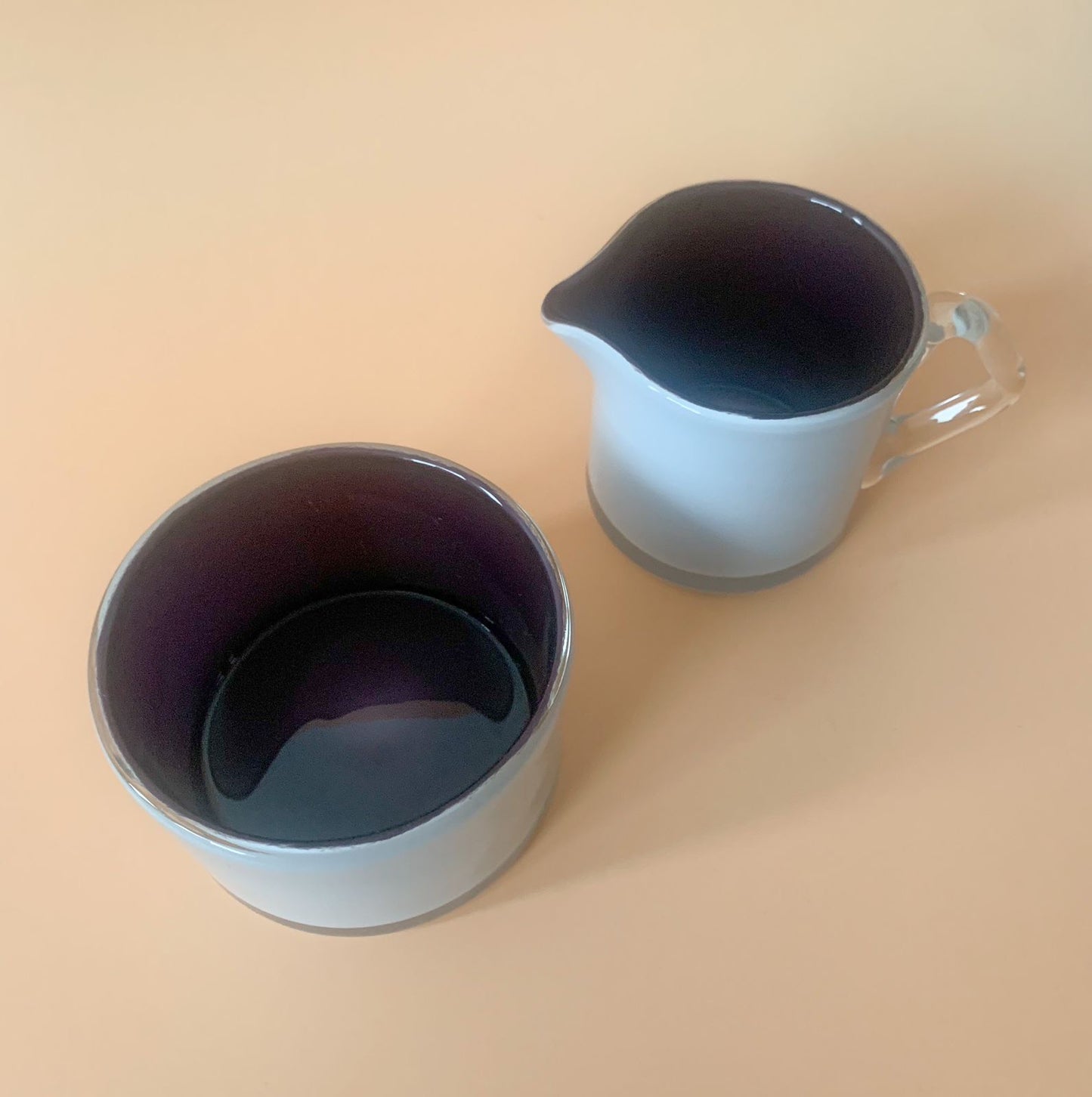 Sugar bowl & creamer, Black & White series, designer Nanny Still, Riihimäki, 60s