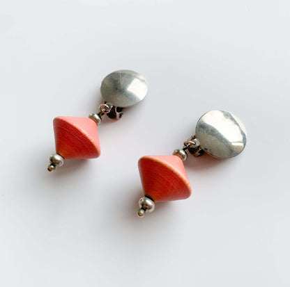 Aarikka Finland | Cone Coral Pink Earrings | Molna Vintage