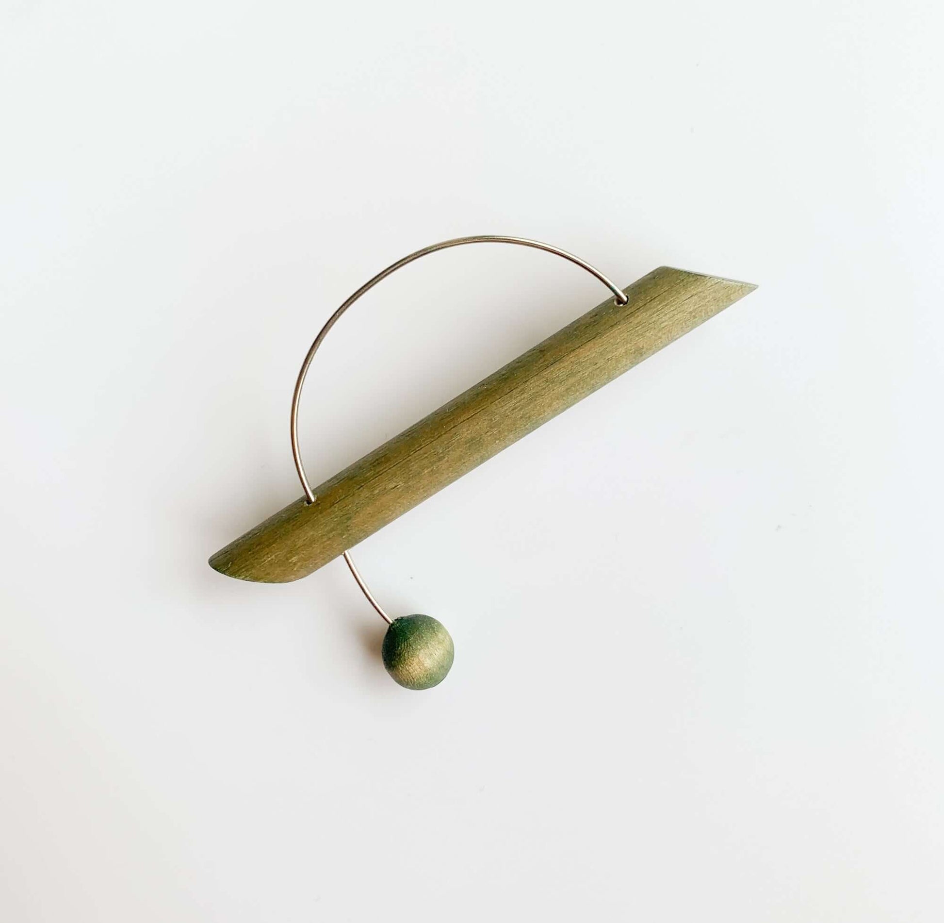 Aarikka Finland| Light Green orbit wooden brooch | Molna Vintage