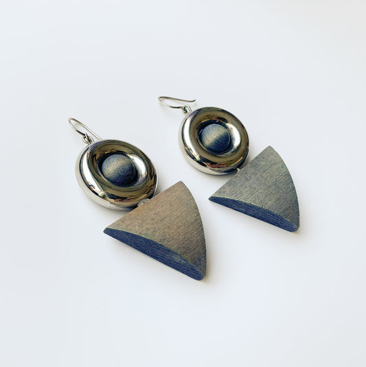 Aarikka Finland | Pair of earrings with geometric designs | Molna Vintage 