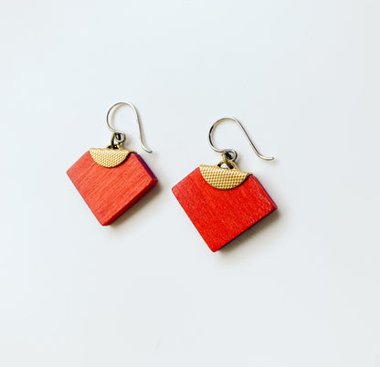 Aarikka Finland | Red square earrings with gold | Molna Vintage