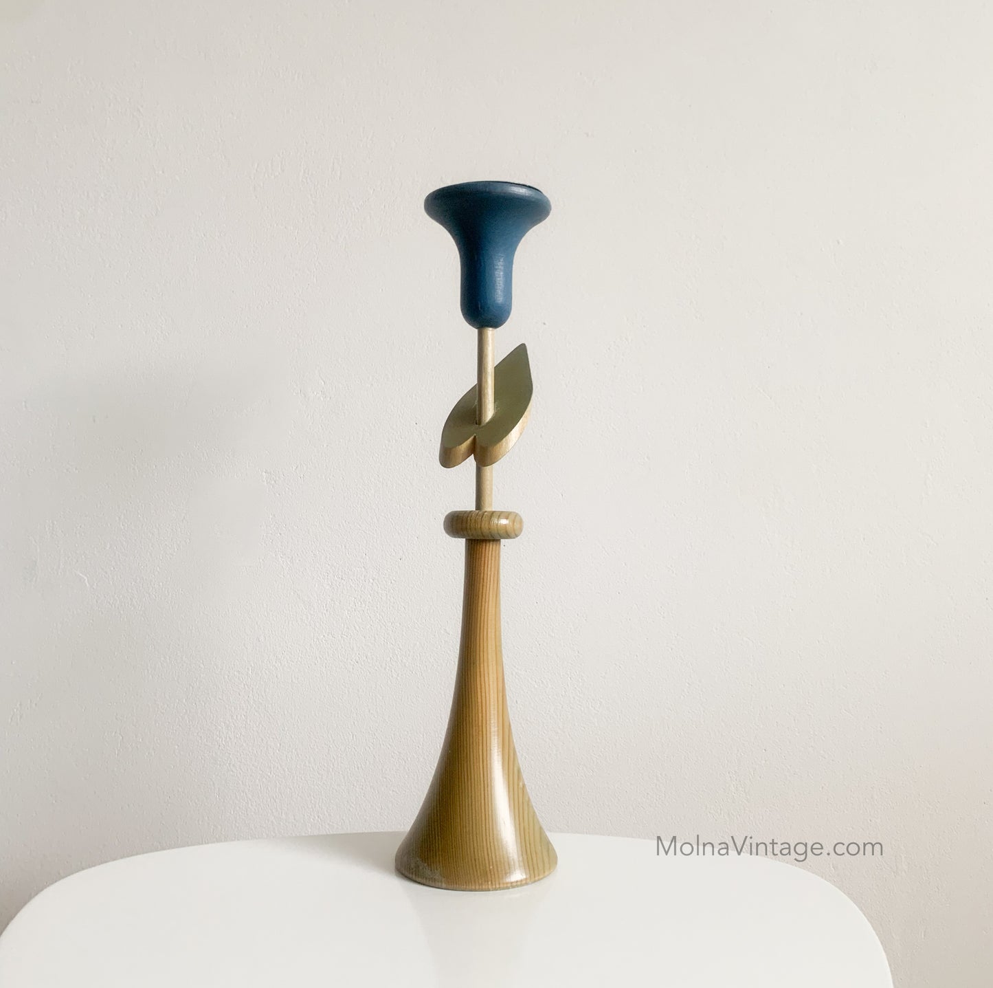 Aarikka Finland | Tulip candle holder | Queen Night Figurine | Molna Vintage
