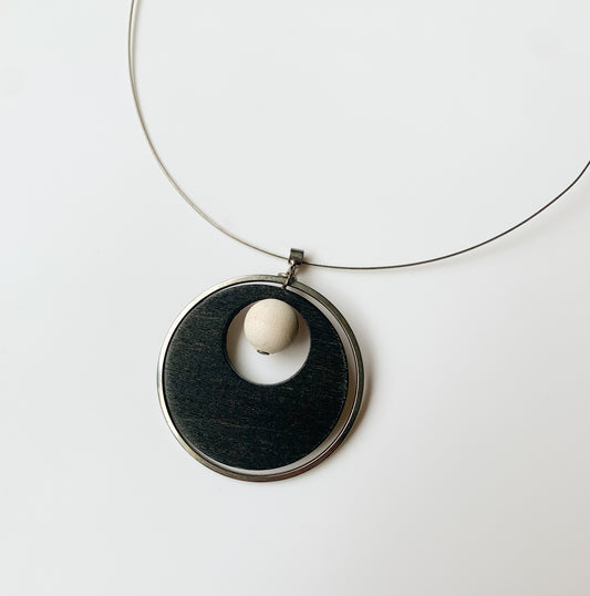 Aarikka Finland | Wooden Black White Pendant Necklace | Molna Vintage