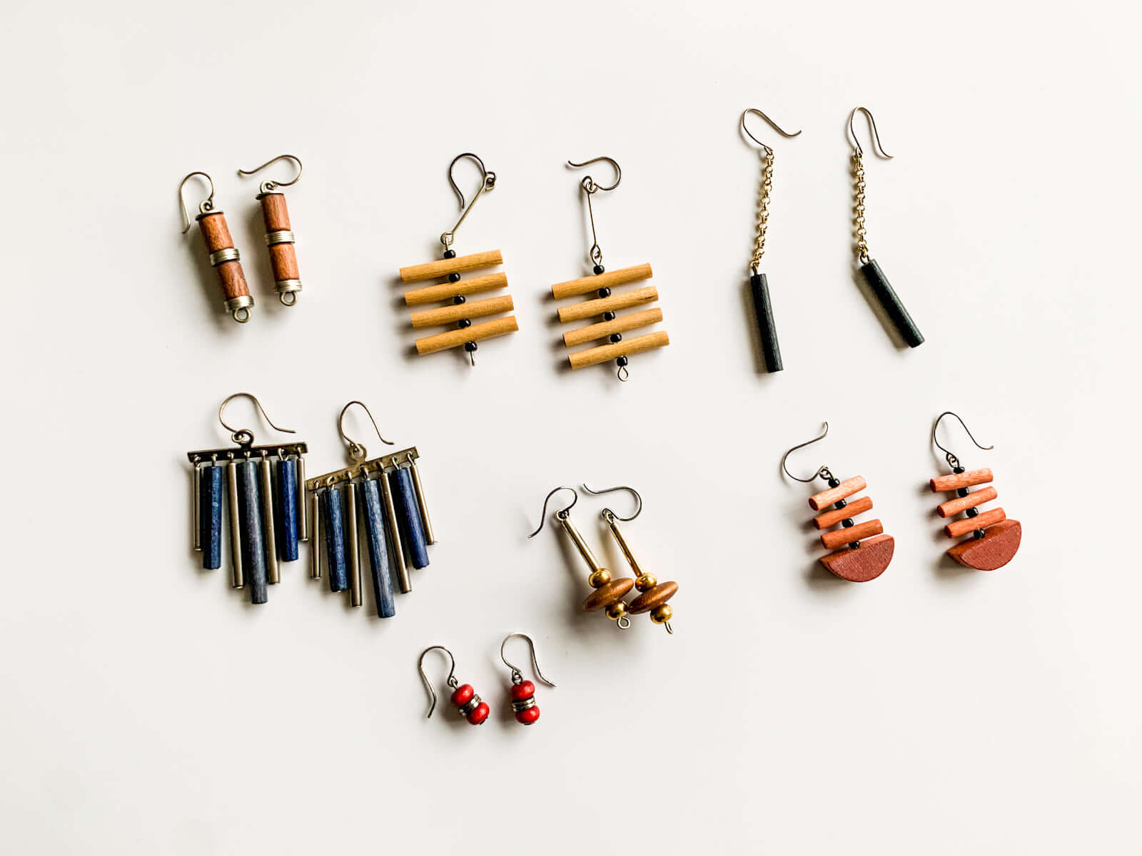 Collection of Aarikka earrings | Molna Vintage