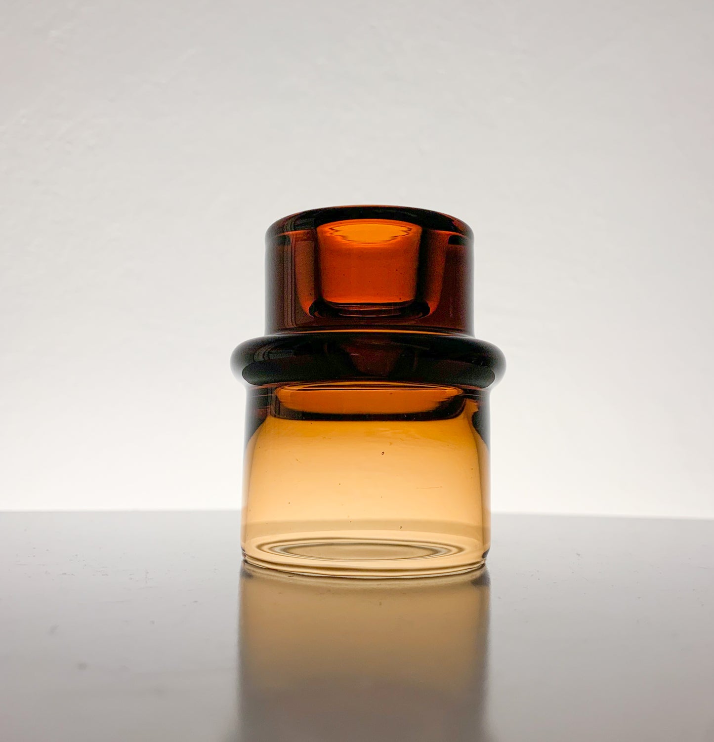 Amber glass candleholder Tuikku Heikki Orvola | Molna Vintage