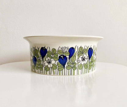 Arabia Finland | Esteri Tomula Krokus Large Bowl | Molna Vintage