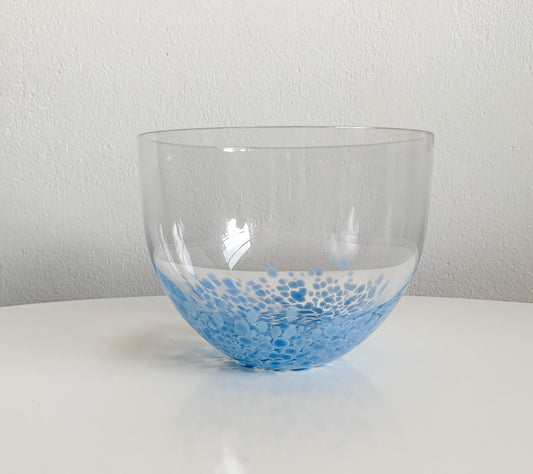 Aselius Lidbeck Skagerak | Clear glass bowl blue speckles | molna Vintage