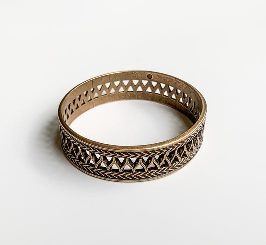 Bronze bracelet Kalevala Koru | Uskela Jewelry | Molna Vintage