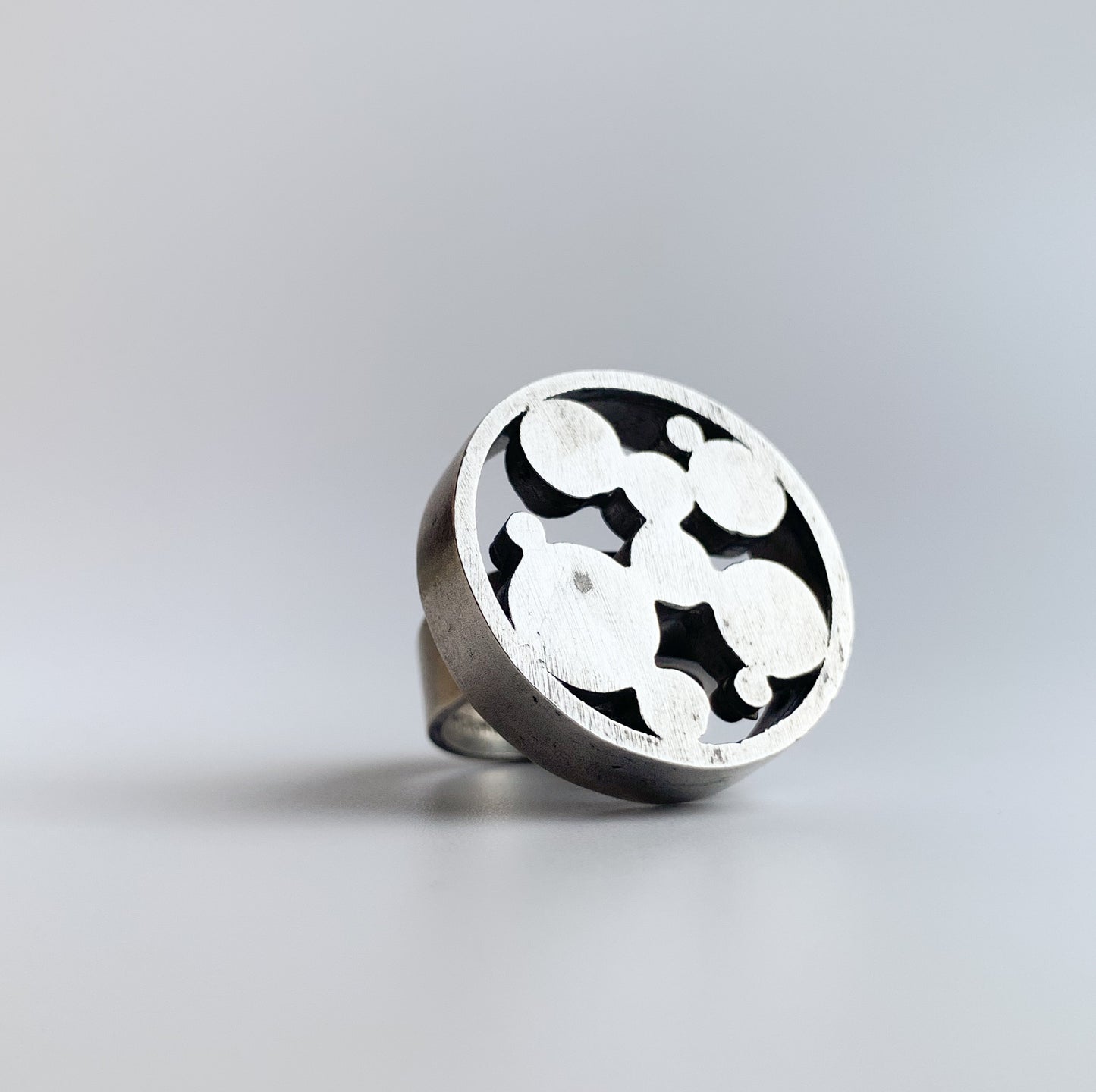 Brutalist Silver ring Jorma Laine | Finnish Jewelry | Molna Vintage