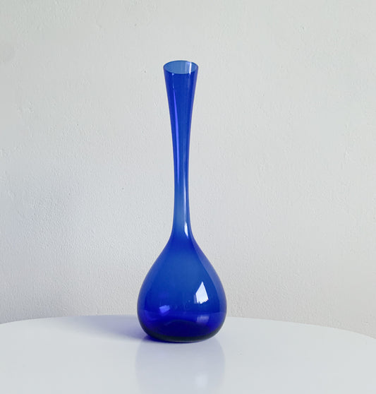 Bulb vase Arthur Percy Gullaskruf | Midcentury Glass | Molna Vintage