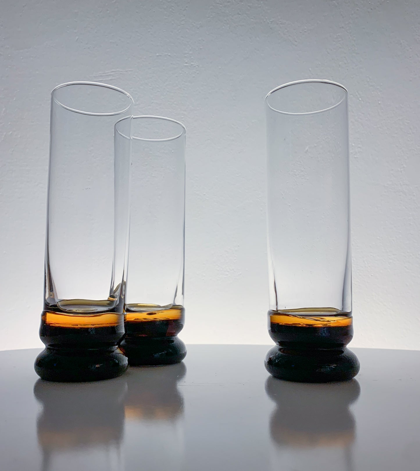 Champagne Glasses Amber Trio | Kievari Humppila Finland | Molna Vintage