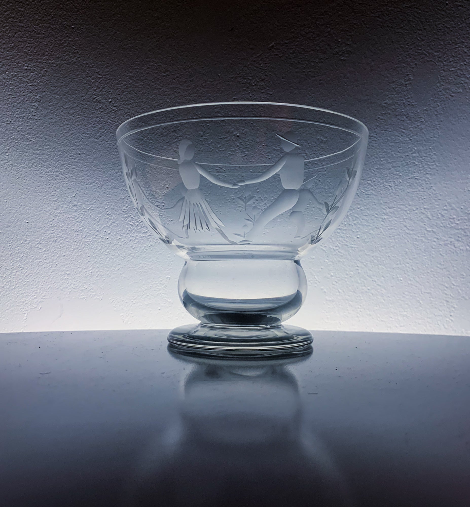 Goran Hongell Karhula 1930s | Etched Vase Dances | Molna Vintage