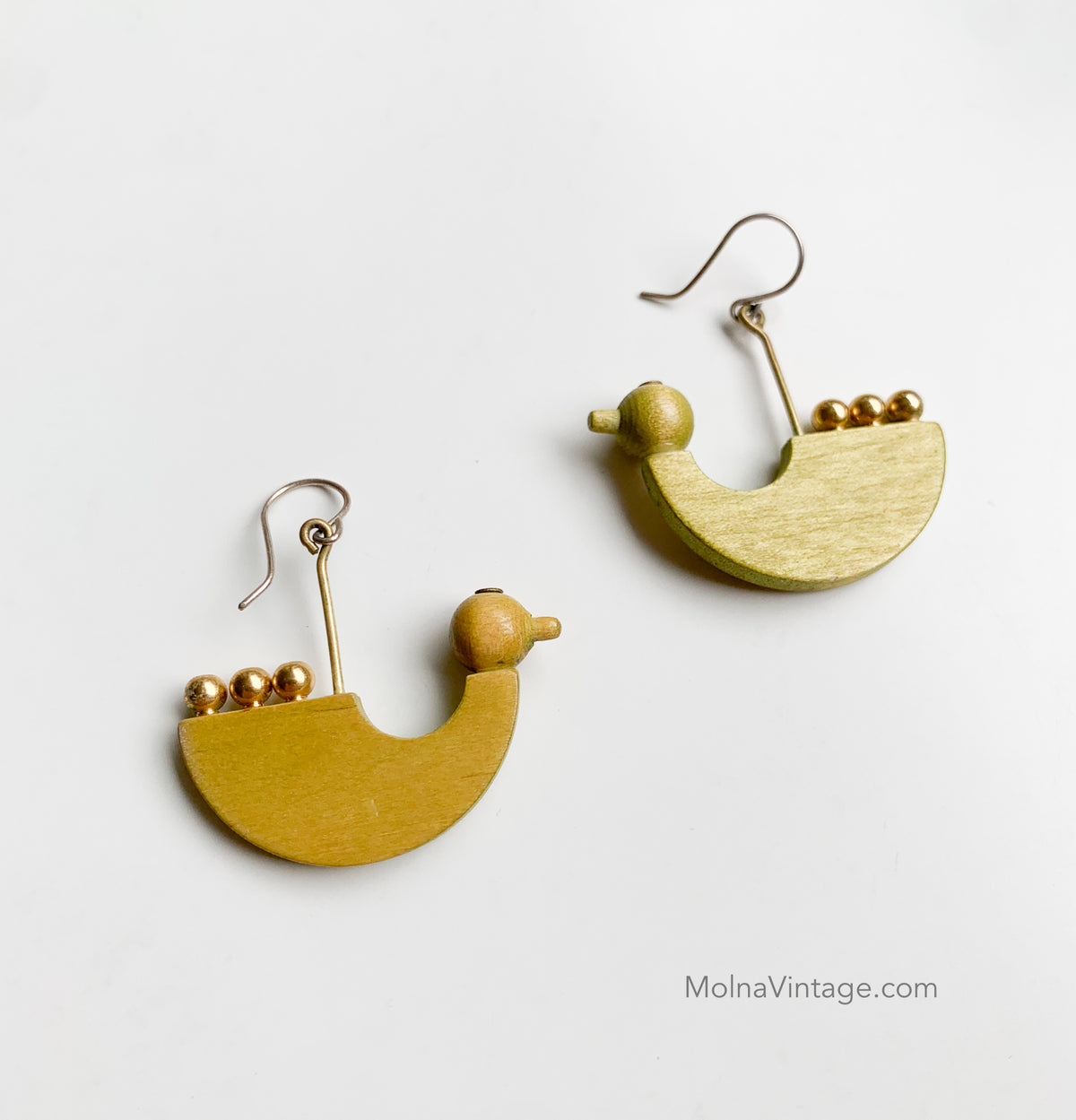 Helmilintu Wooden Earrings | Aarikka Finland | Molna Vintage