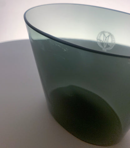 SH 142 grey glass vase | Saara Hopea Nuutajärvi