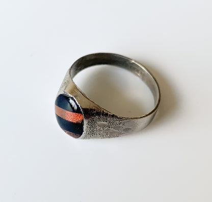 Silver signet ring with aventurine glass