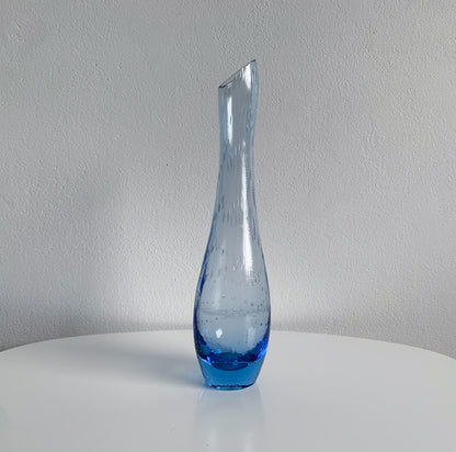 Vintage light blue vase with bubbles, designer Eero Sallinen, Riihimäki, Finland, 1960s