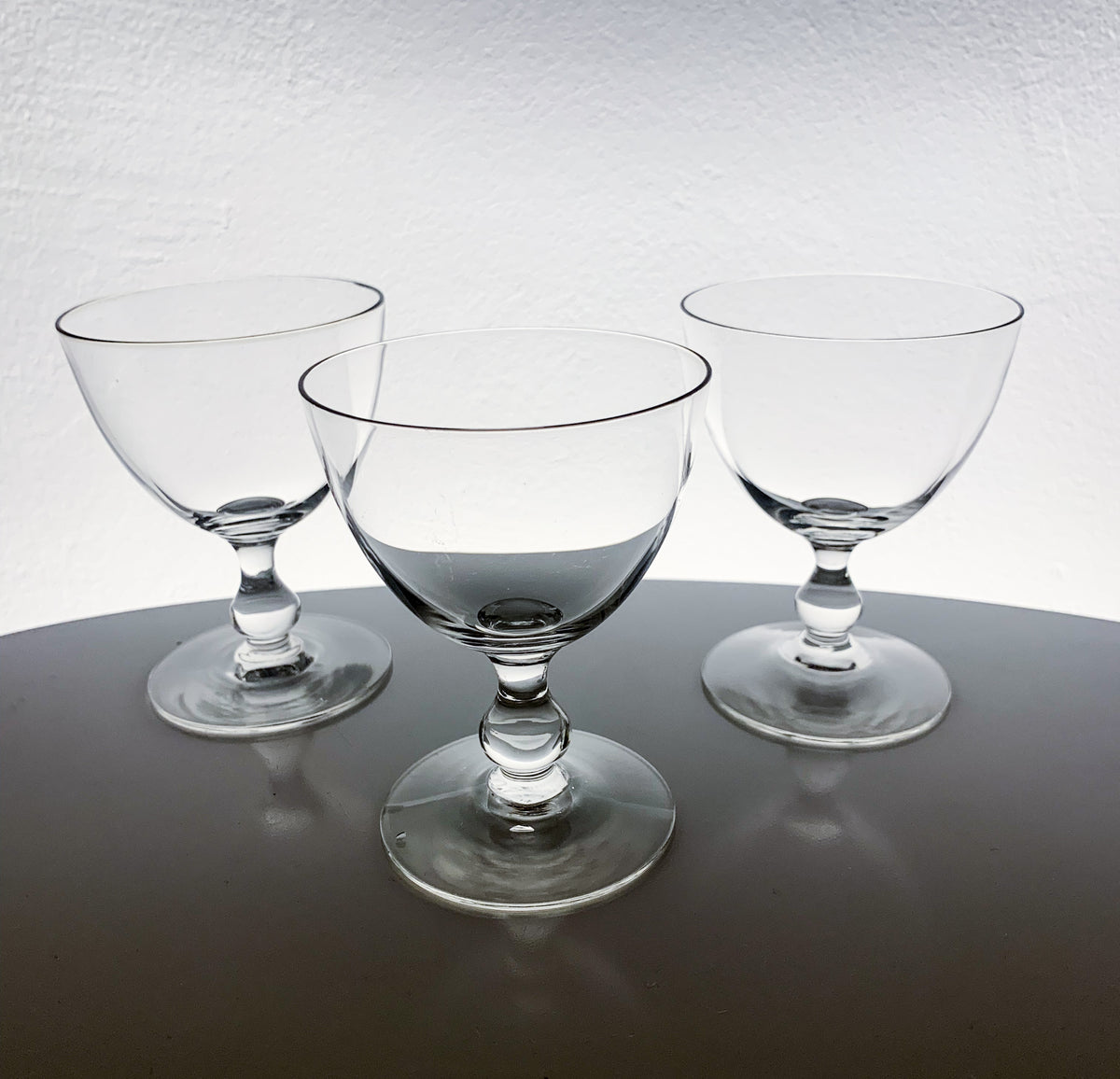 Riihimäen Lasi | 3 Savoy wine glasses, 1940s