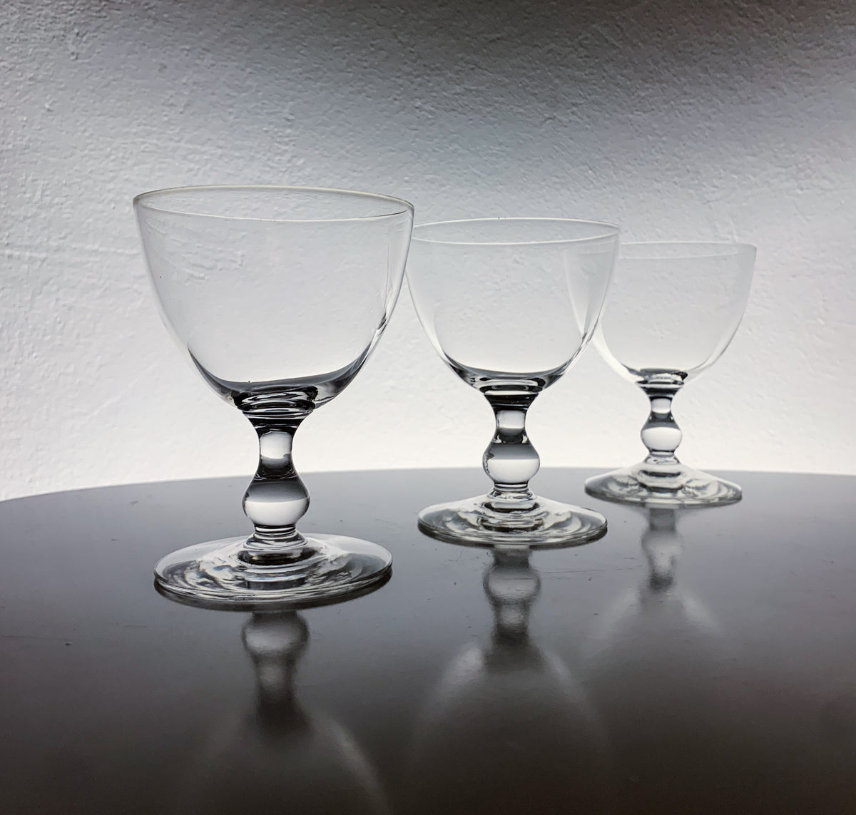 Riihimäen Lasi | 3 Savoy wine glasses, 1940s