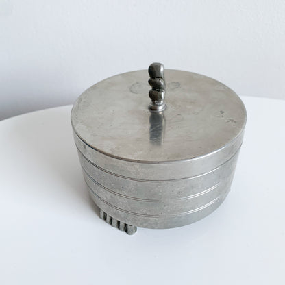 Swedish Grace pewter box | Svenskt tenn