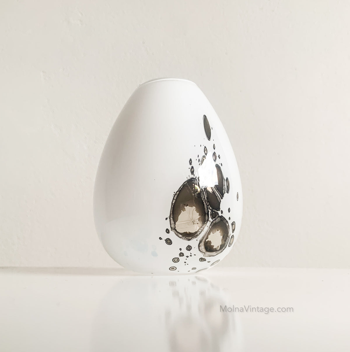 Fortuna Opal Glass Vase | Björn Wekström Nuutajärvi