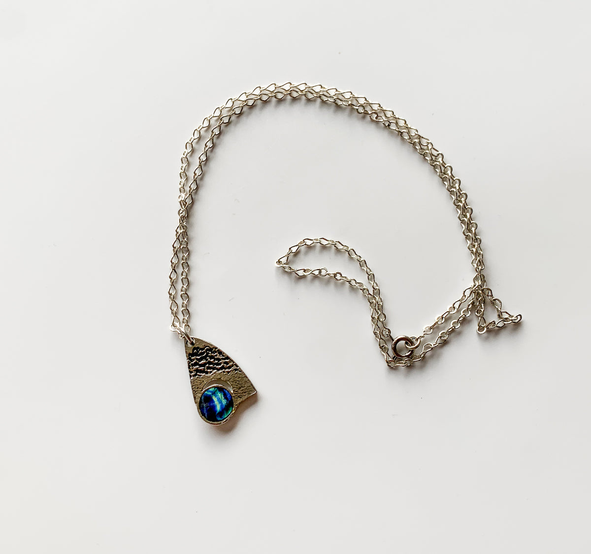 Spectrolite Pendant with Chain, Finland