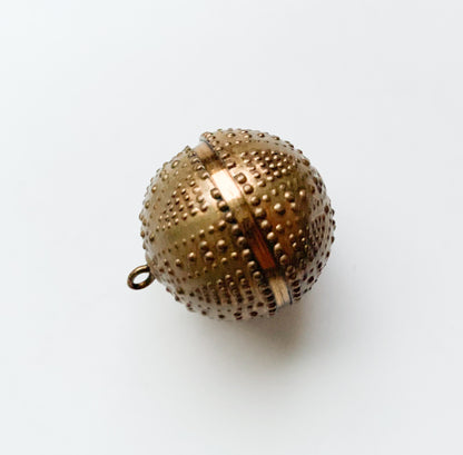 Halikko bronze pendant | Kalevala Koru
