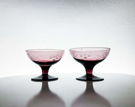 Pair of vintage amethyst dessert bowls, Kumela Finland