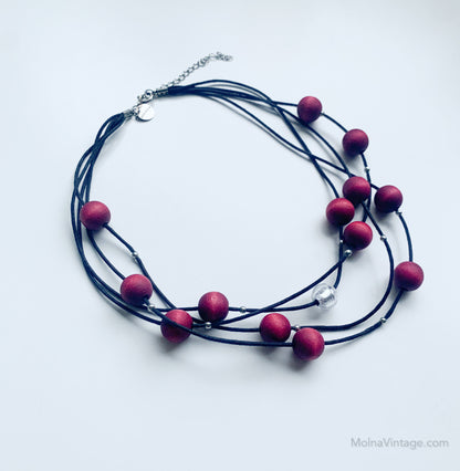 Red wooden bead necklace | Aarikka Finland