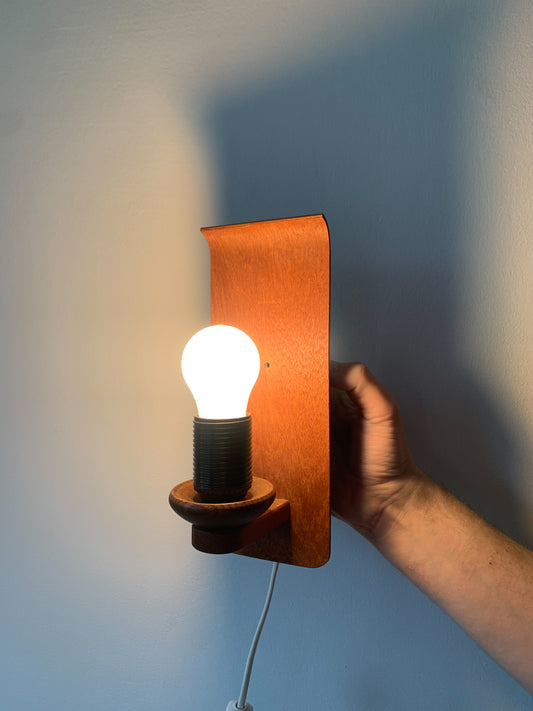 Modernist wall lamp in teak & teak plywood