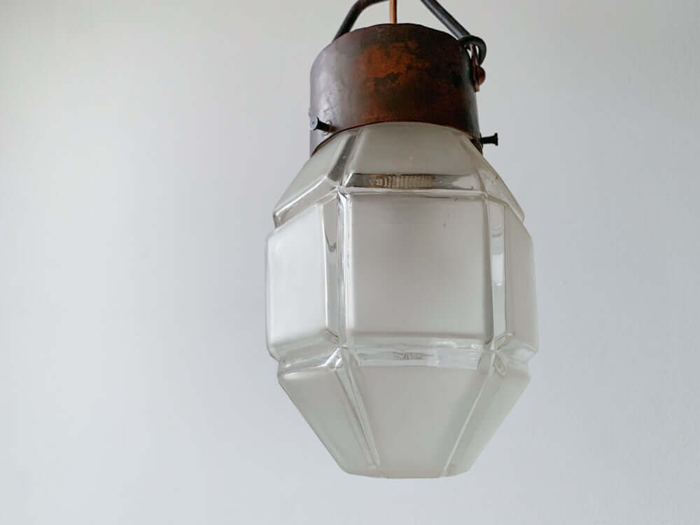 Skyscraper style hall minimalist diamond-relief lamp, frosted glass, Art Deco 1930s