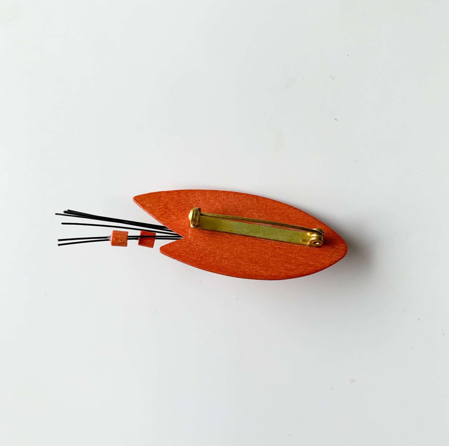 Aarikka Finland | Streamlined object in flight brooch