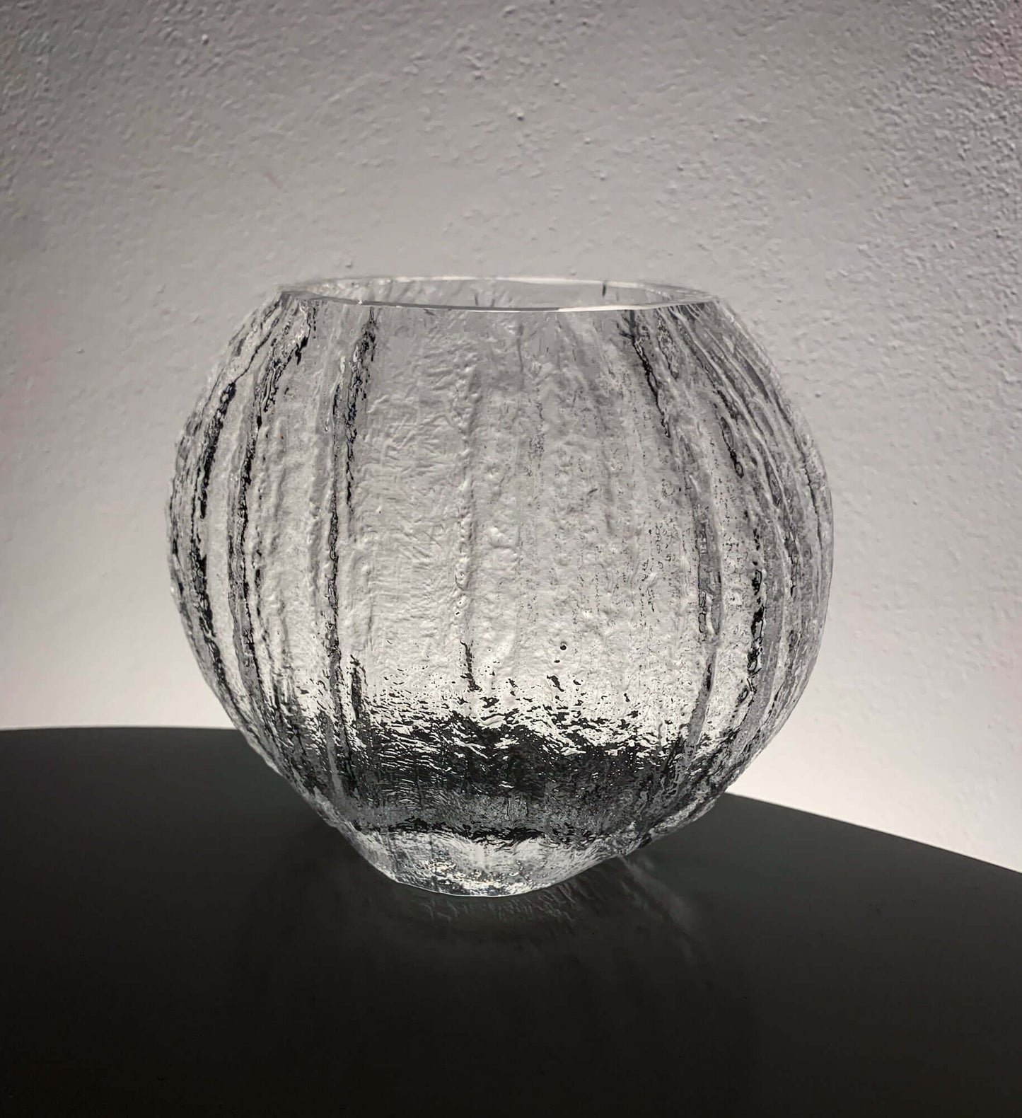 Timo Sarpaneva Iittala | Minora glass vase, signed