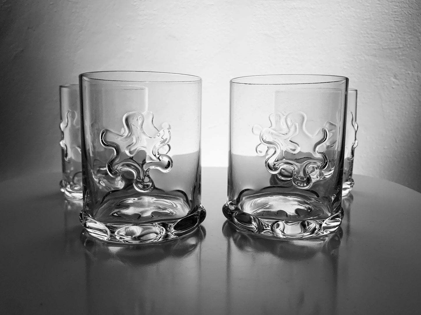 Riihimäki, Set of 4 elegant glasses Kasperi, designer Erkki Siiroinen, Finland