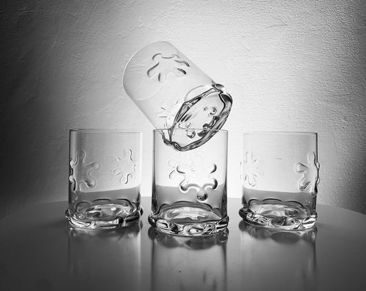 Riihimäki, Set of 4 elegant glasses Kasperi, designer Erkki Siiroinen, Finland