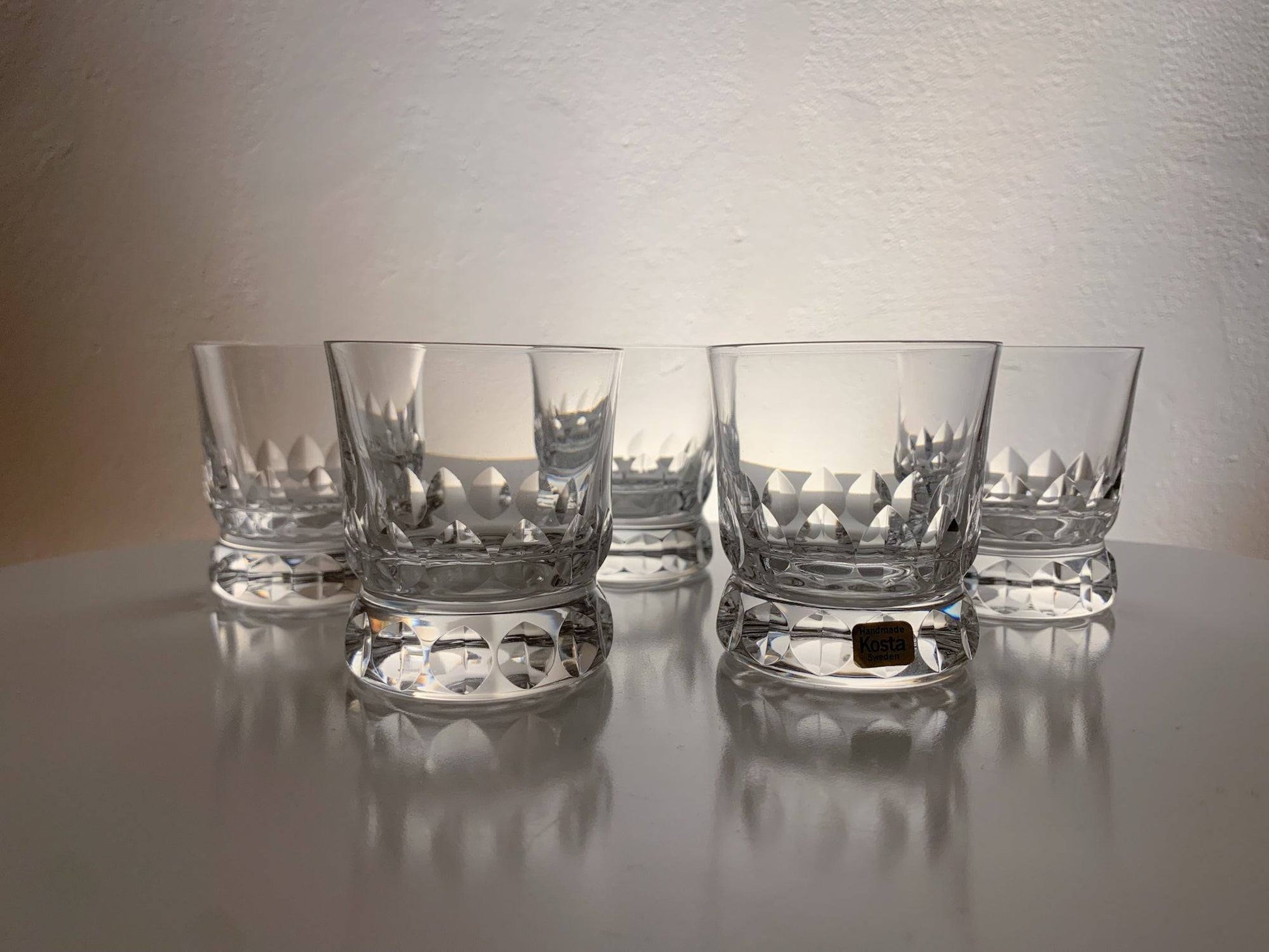 Set of 5 crystal iconic substantial shots Prince, Göran Wärff, Kosta Boda 1986 Sweden