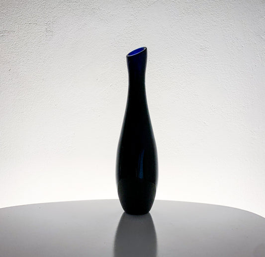 Vintage dark blue vase, design Eero Sallinen, Riihimäki Finland, 1960s