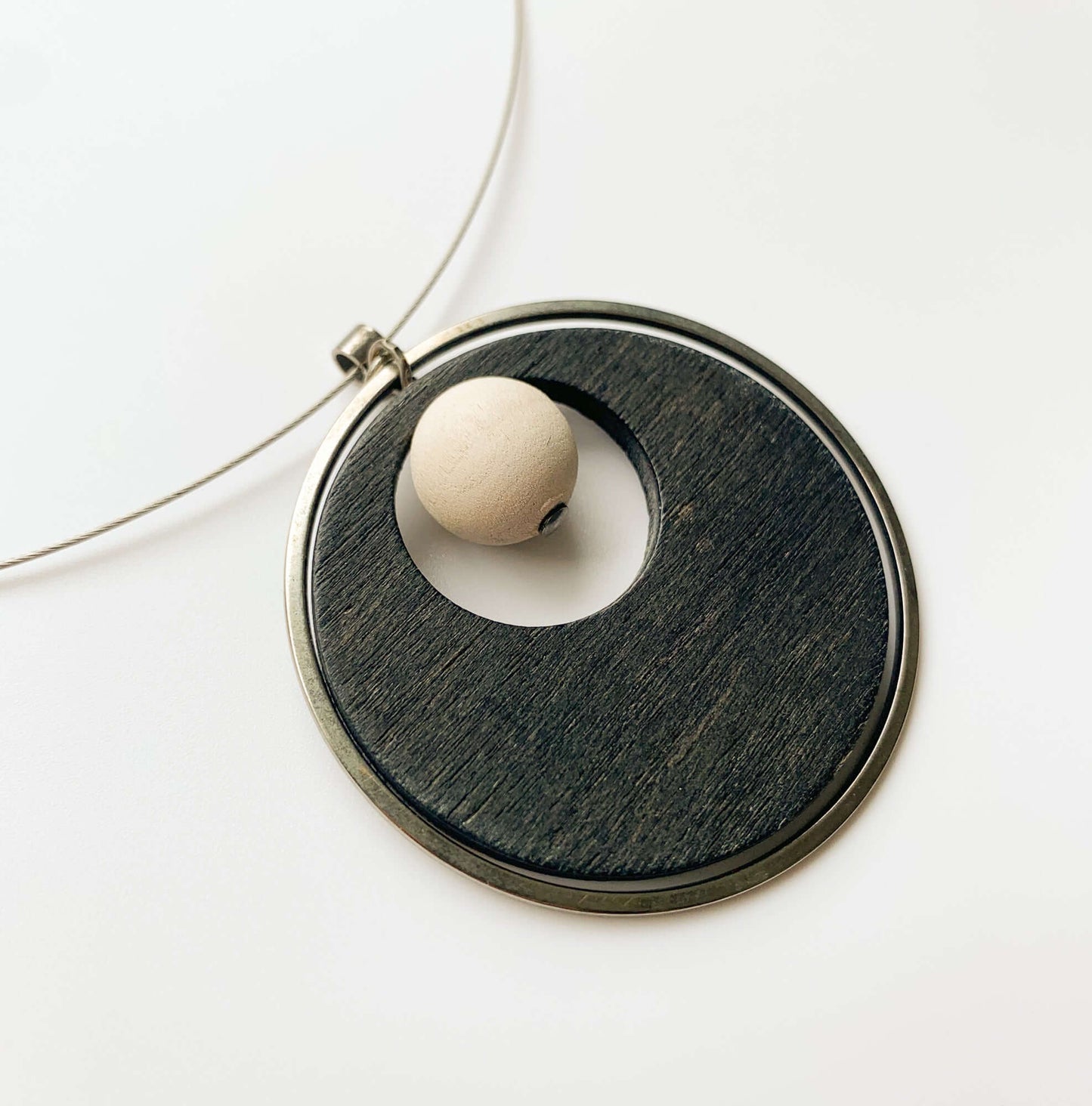 Aarikka Finland | Wooden black white pendant necklace