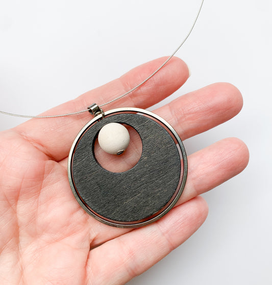 Aarikka Finland | Wooden black white pendant necklace