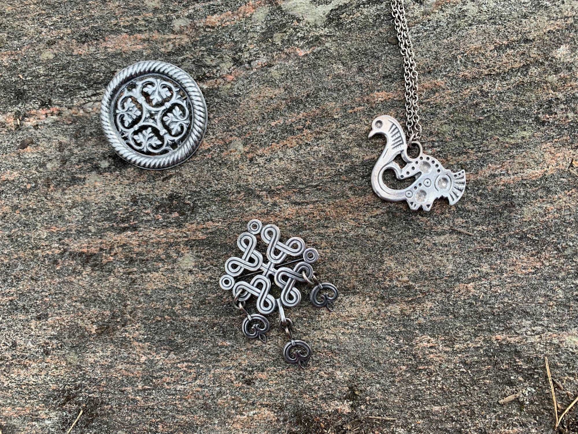 Silver modernist Bird necklace, Kalevala koru, 1995 Finland
