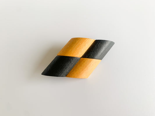 Aarikka Finland wood brooch MCM Modernist designer Finnish jewelry