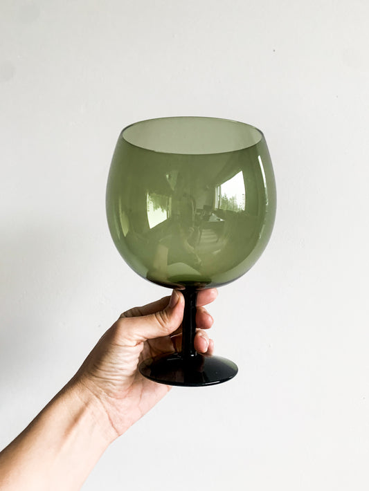 Saara Hopea – Nuutajarvi 1406 Aroma Glass & Vase