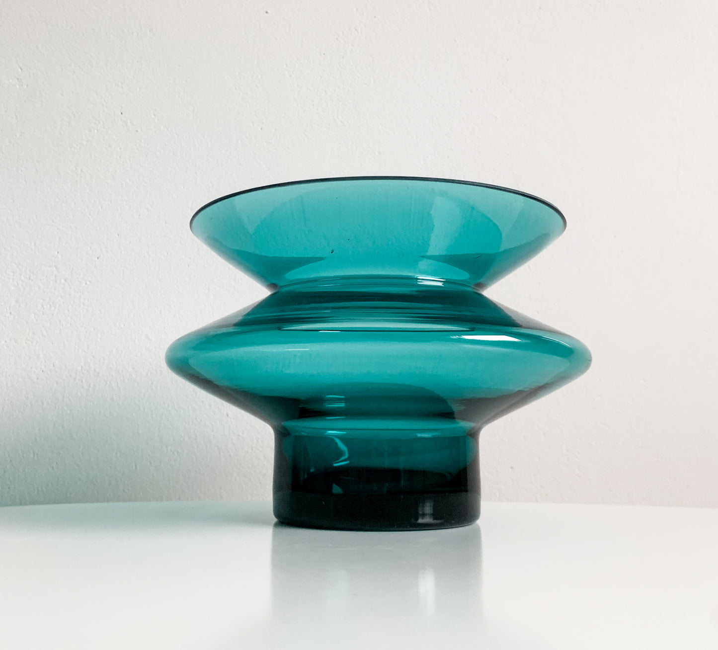 Helena Tynell – Hyrra Vase, Riihimaen Lasi, 1960s