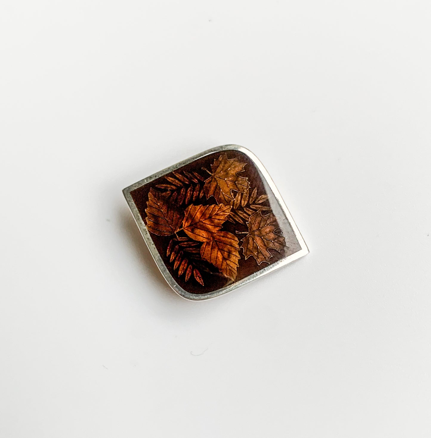 Finnish Silver & Enamel Pendant – Autumn Leaves