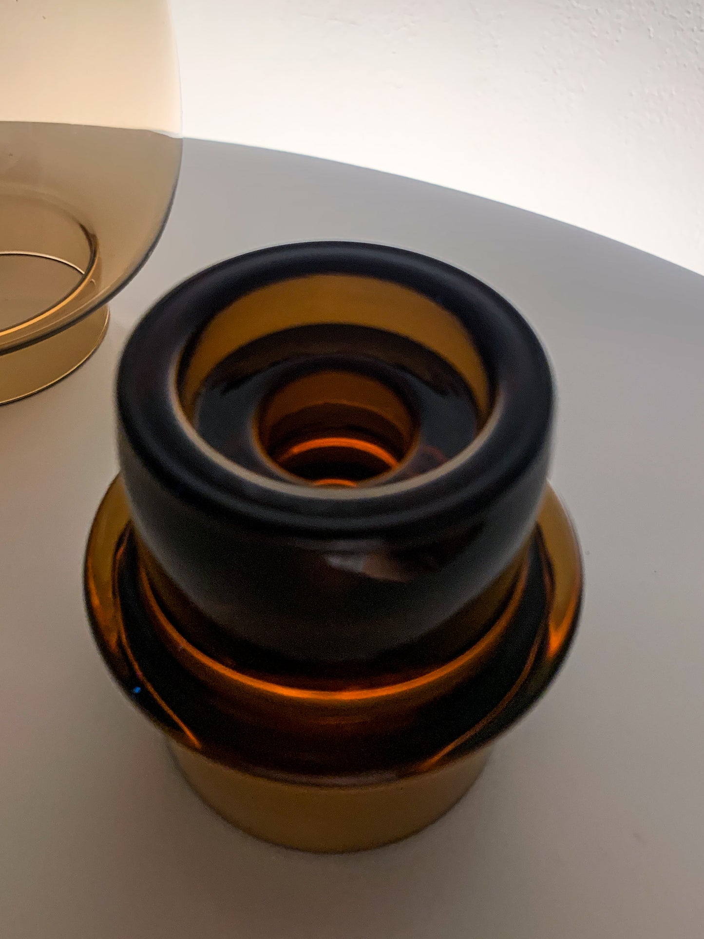 Heikki Orvola Nuutajärvi | Tuikku candle holder, smoky amber