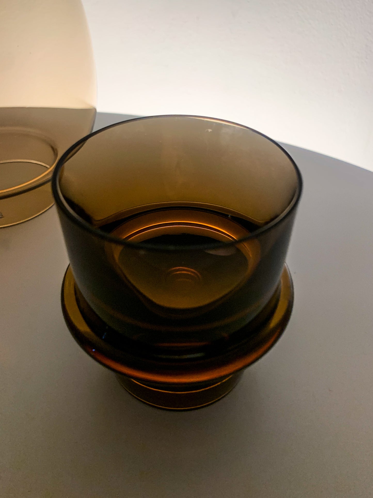 Heikki Orvola Nuutajärvi | Tuikku candle holder, smoky amber